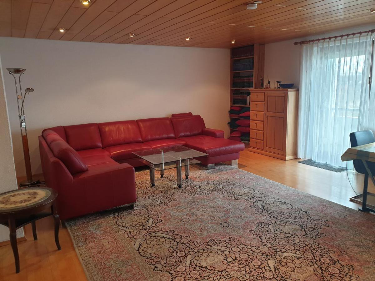 Wohnung Fuer 4 Personen, 2 Schlafzimmer, 2 Parkplaetze, Wlan Konstanz Bagian luar foto